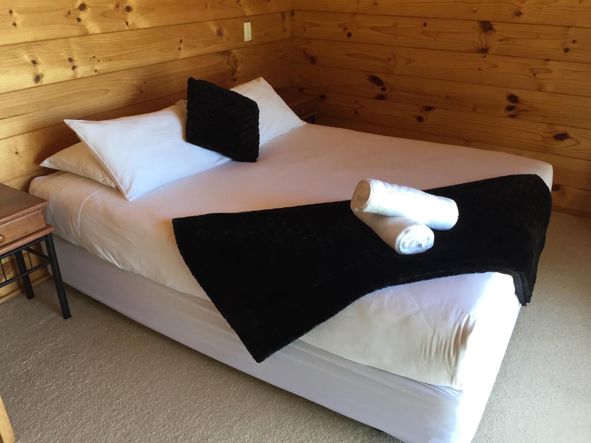Edgewater Motel Орева Екстериор снимка