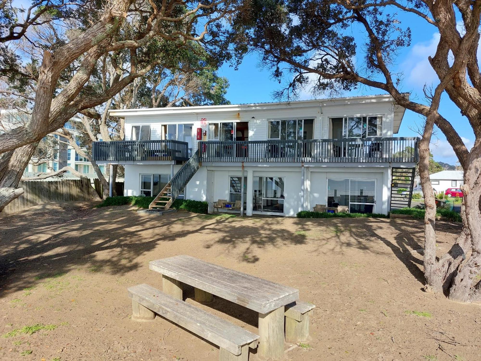 Edgewater Motel Орева Екстериор снимка